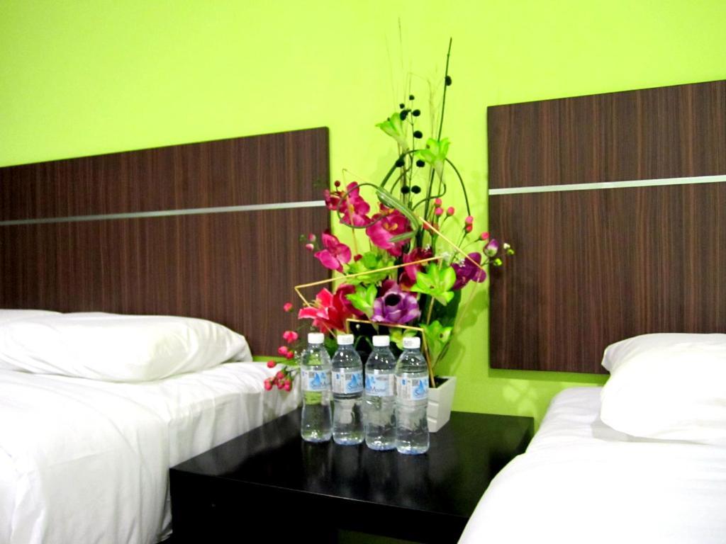 Eco Hotel Putra Kajang Esterno foto